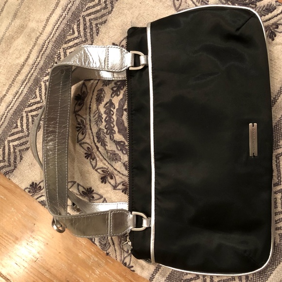 Purse - Picture 2 of 8